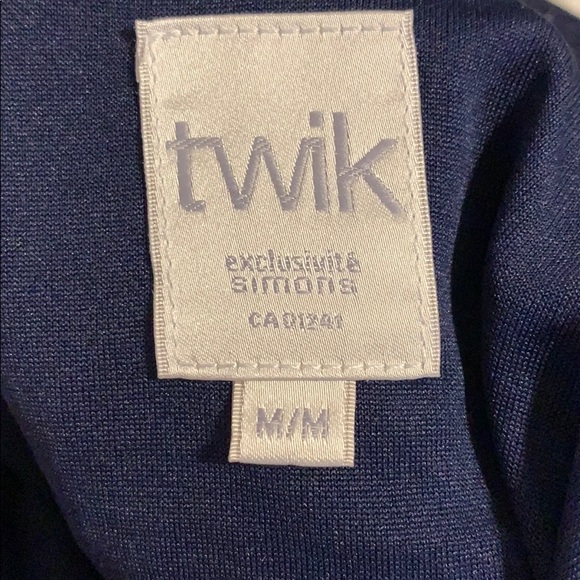 Navy Dress - Picture 6 of 6